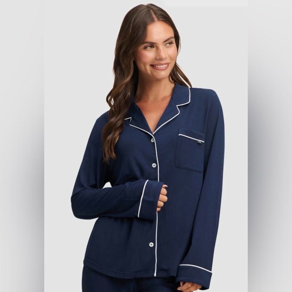 NWT Cozy Earth Bamboo Stretch-Knit Classic Long Sleeve Pajama Top - size L